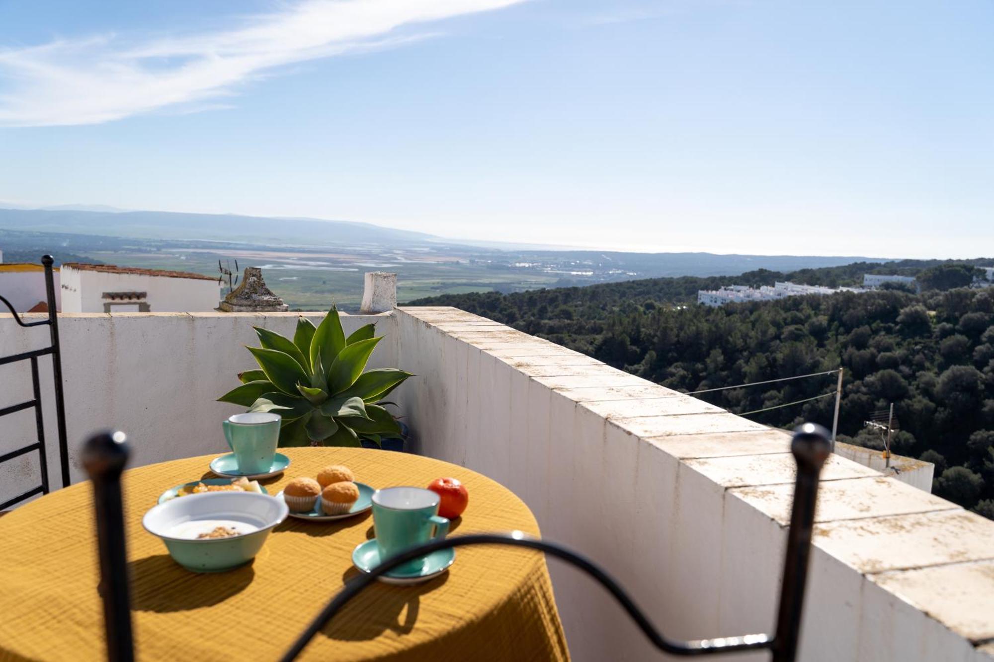 Atico Trafalgar By La Juderia De Vejer - Inside A Typical Andalusian Casa Patio เวเฮร์ เด ลา ฟรอนเตรา ภายนอก รูปภาพ